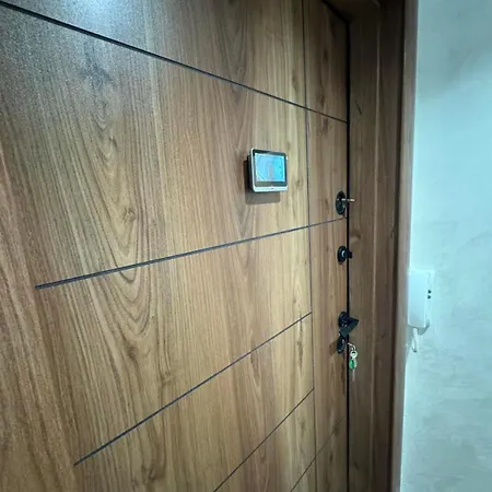 Seaview Lazur Apartment *