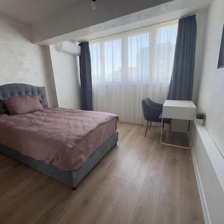 Seaview Lazur Lejlighed